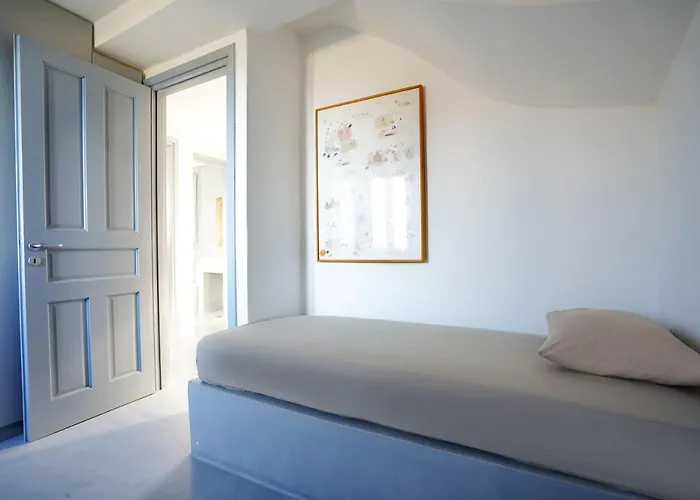 Traditional Cycladic Stone House * Serifos Town