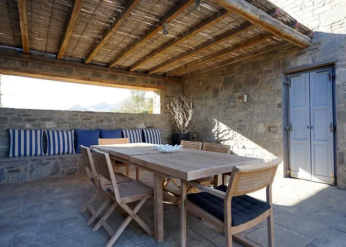 Дом отдыха Traditional Cycladic Stone House Serifos Town