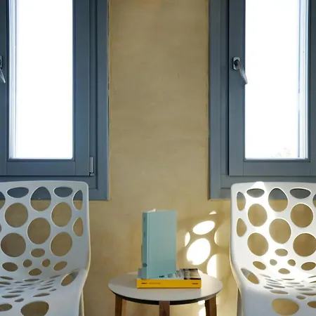 Traditional Cycladic Stone House 펜션 *