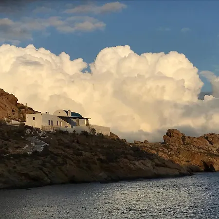 Prázdninový dům Traditional Cycladic Stone House Serifos Town
